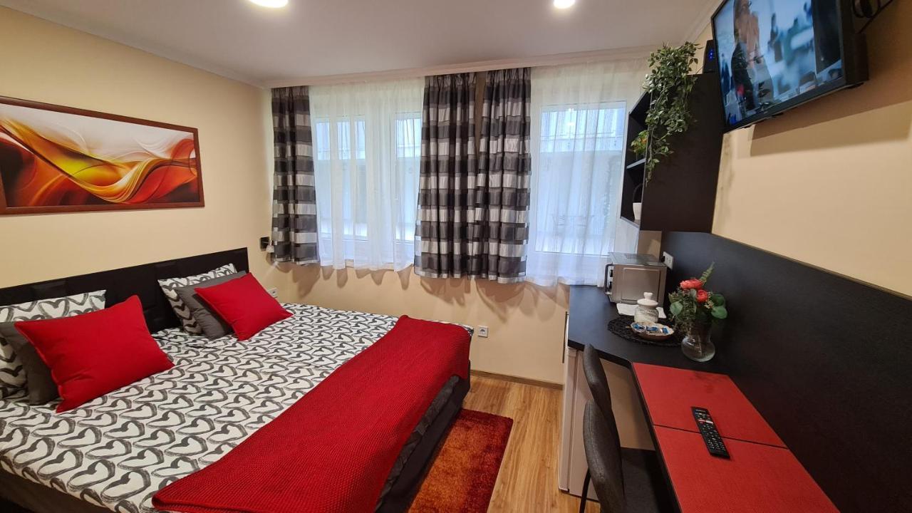 Lucsony Apartman Mosonmagyaróvár Εξωτερικό φωτογραφία