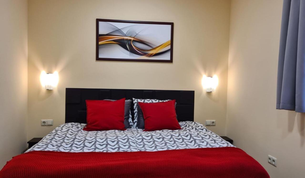 Lucsony Apartman Mosonmagyaróvár Εξωτερικό φωτογραφία