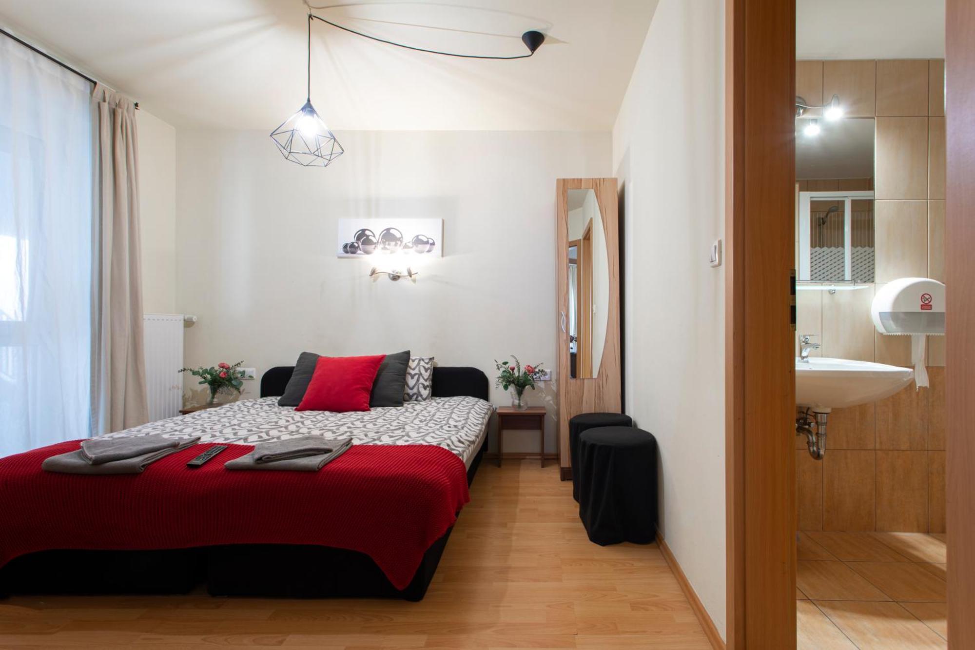 Lucsony Apartman Mosonmagyaróvár Εξωτερικό φωτογραφία