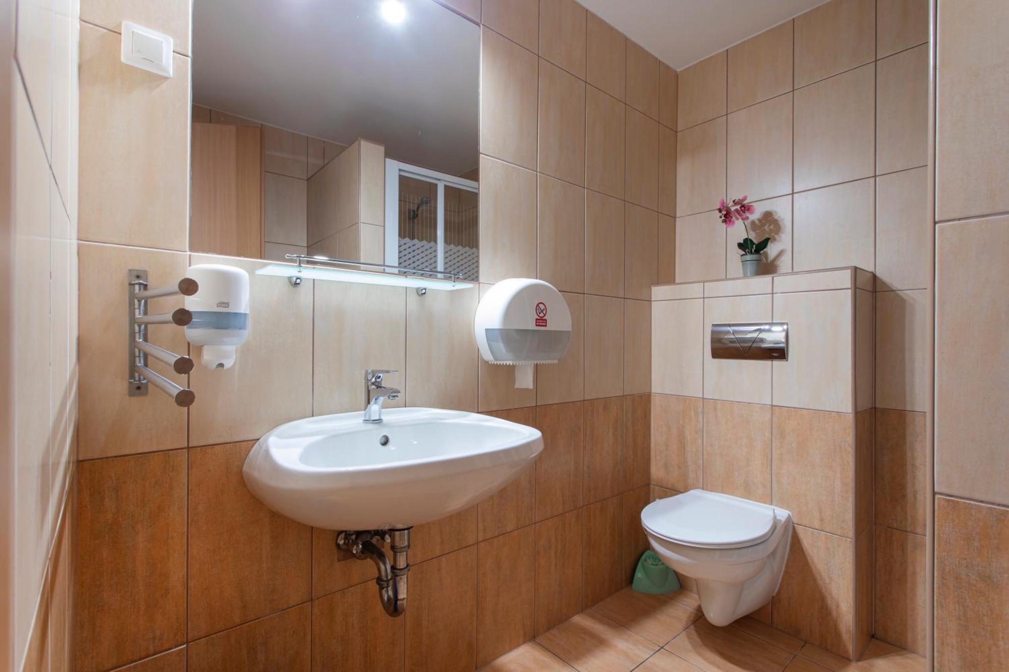 Lucsony Apartman Mosonmagyaróvár Εξωτερικό φωτογραφία